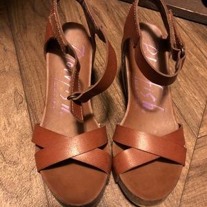 Blowfish heels size 7